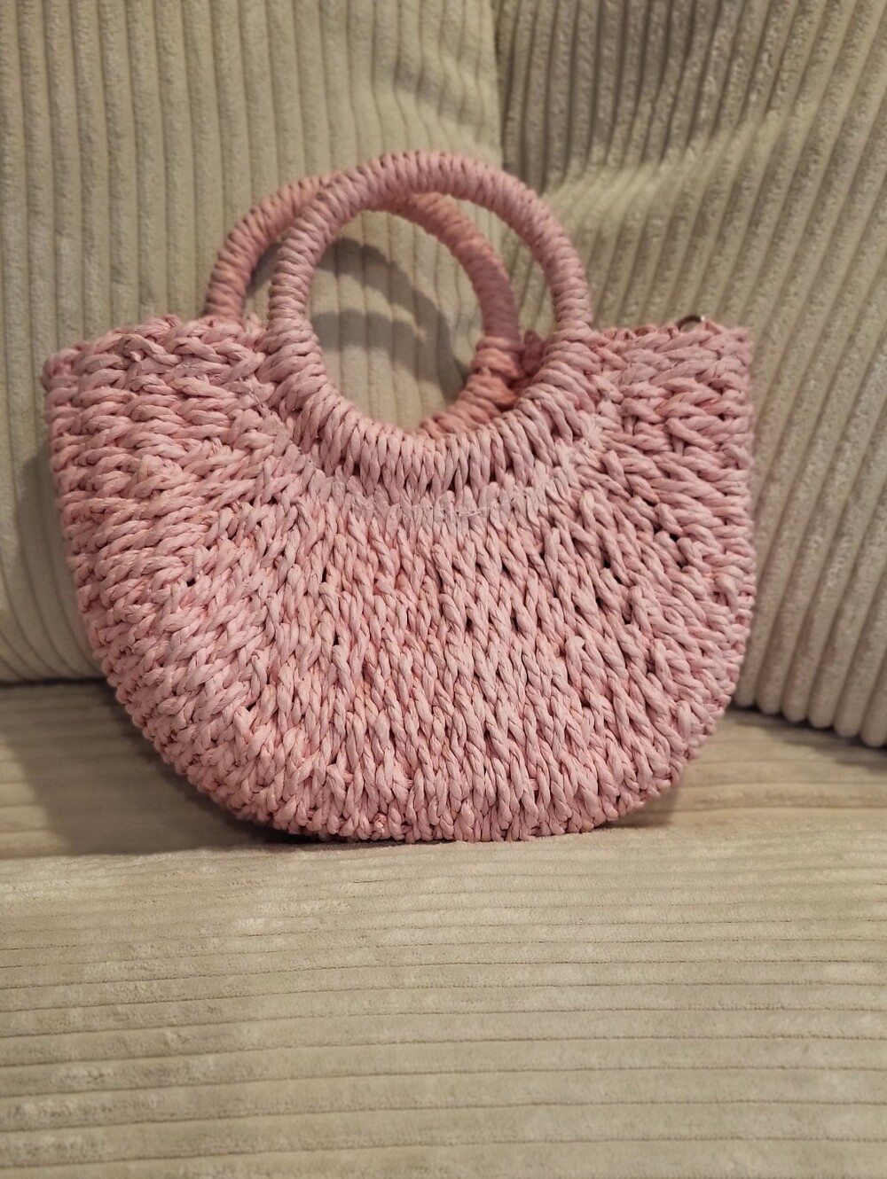 Small Woven Round-Handle Pink Tote Bag
